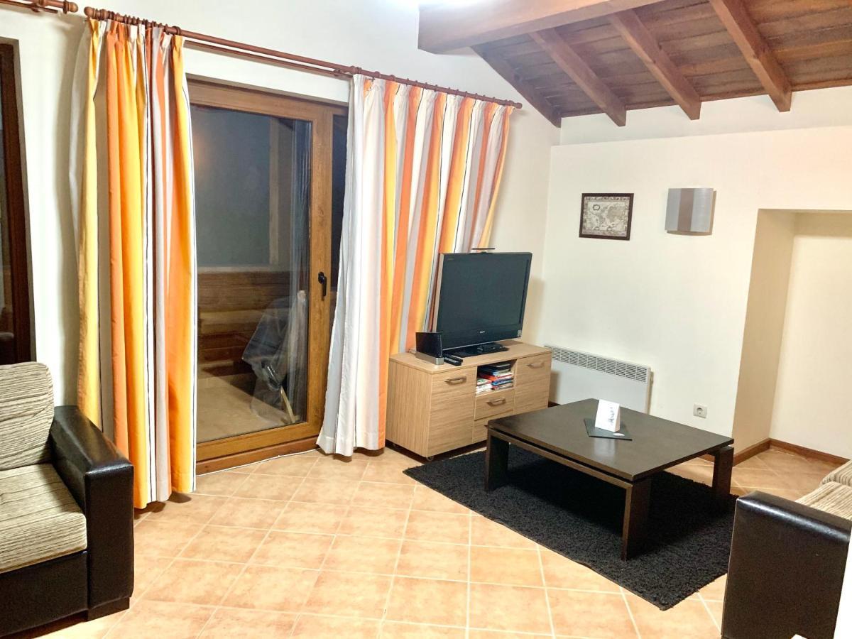 Entire Private Apartment In Pirin Golf & Country Club Bansko Exterior photo
